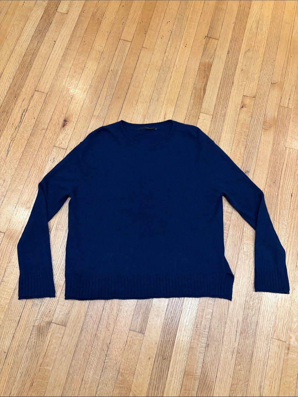 Jenni Kayne Navy Blue Cashmere Blend Everyday Sweater Knit Size L — image 3 of 8